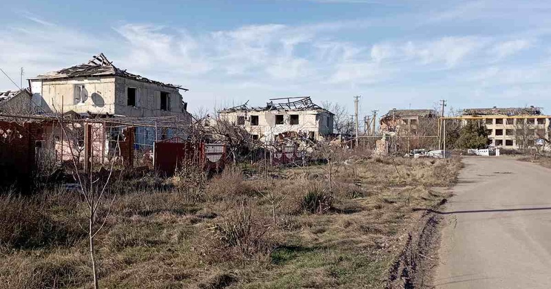 Фірма з криміналом виграла три мільйонних тендери в прифронтовому селі Херсонщини