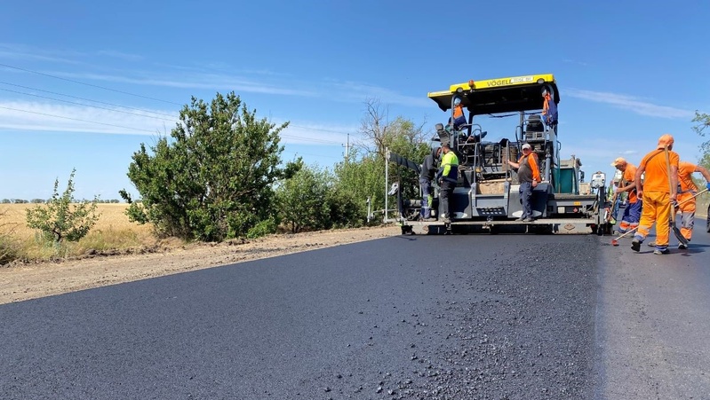 Перемога без боротьби, корупція та зв'язки з владою: як розіграли дорожній контракт на Одещині