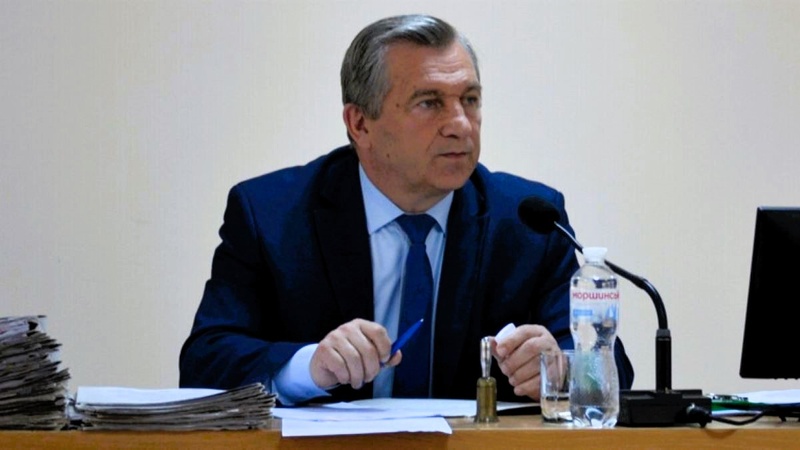 Мер Південноукраїнська зберіг посаду попри обвинувачення в тиску на підлеглих