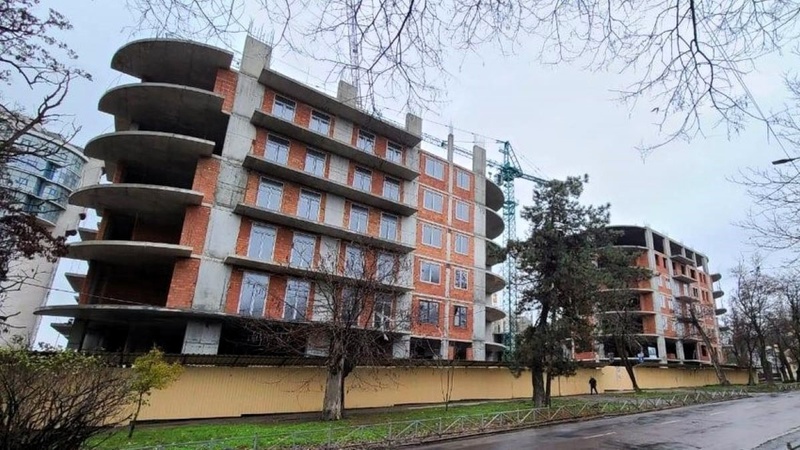 ЖК замість тенісних кортів: в Одесі у суді розглянули скандальну забудову