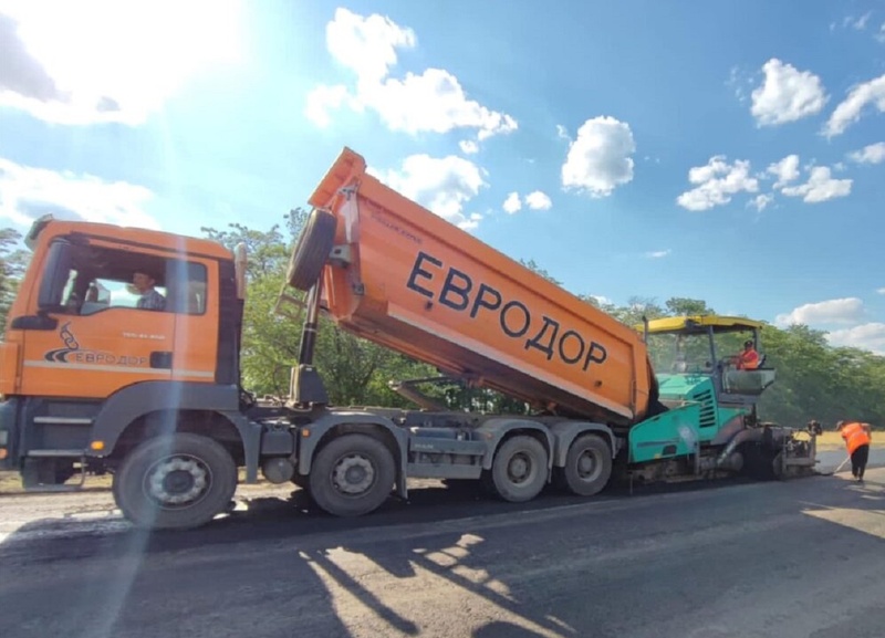 Чергова депутатська фірма виграла багатомільйонний "дорожній" тендер на Одещині