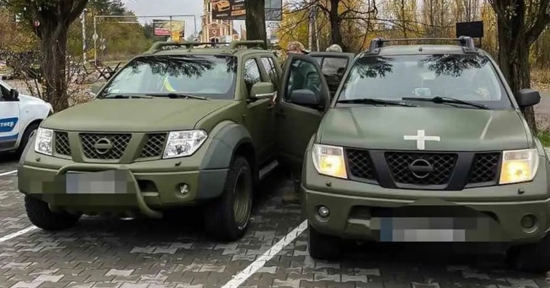 Ділки з Миколаївщини продавали автівки, які приганяли як гуманітарну допомогу для ЗСУ