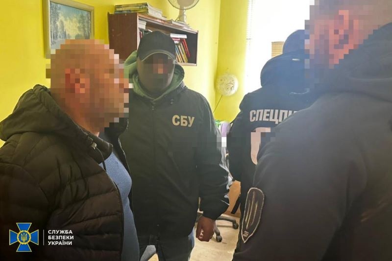 СБУ: на Одещині посадовець міграційної служби брав гроші за підтвердження громадянства