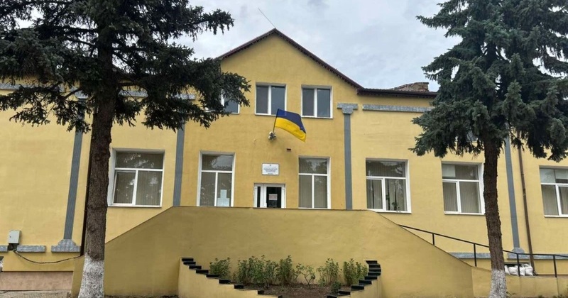 Ремонт шкільного двору на Одещині може отримати фірма з підозрами у завищенні цін