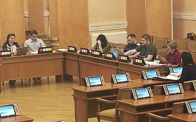 Депутати винесли на розгляд сесії питання про землю для комунальників та університету