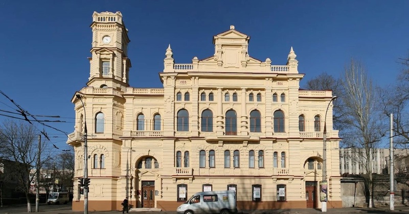 Велике будівництво чи афера: в Одесі судяться через реставрацію музею у Херсоні