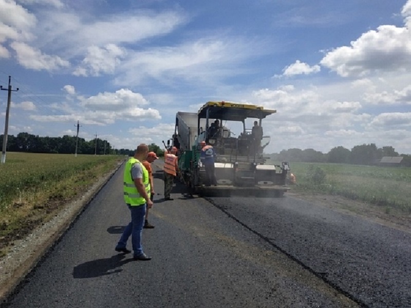 Ремонт дороги на Одещині за 78 мільйонів віддали фірмі сина ексдепутата