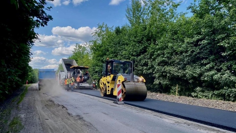 На ремонт траси на межі Миколаївської та Херсонської областей виділили 80 мільйонів