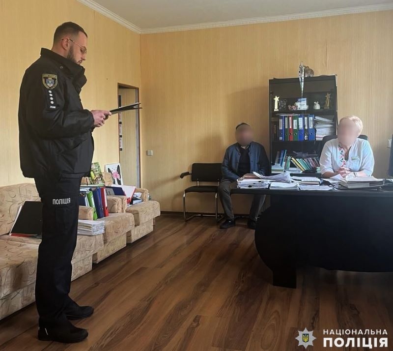 "Злочинна група": миколаївських посадовців звинуватили у допомозі ухилянтам