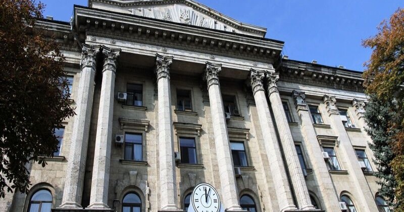 Суд зобов’язав Миколаївську міськраду оприлюднити зарплати мера та його команди