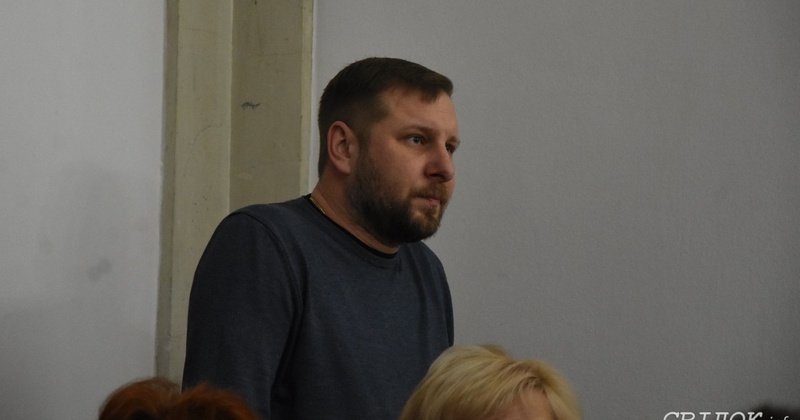 Керівник ''Миколаївкомунтрансу'' отримує премії у десятки разів більші за оклад