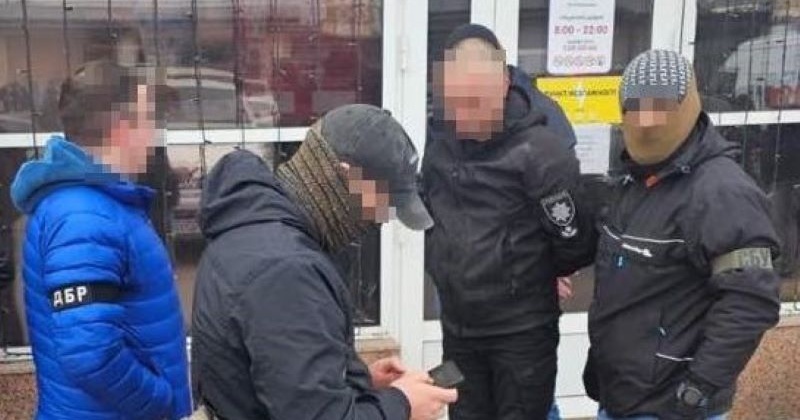 На Одещині правоохоронець вимагав півмільйона за невідкриття кримінальної справи, — прокуратура