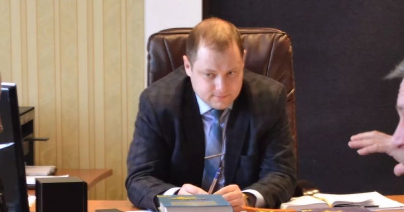 Миколаївський прокурор задекларував понад мільйон заробітку, пенсію та нову автівку як подарунок від батька