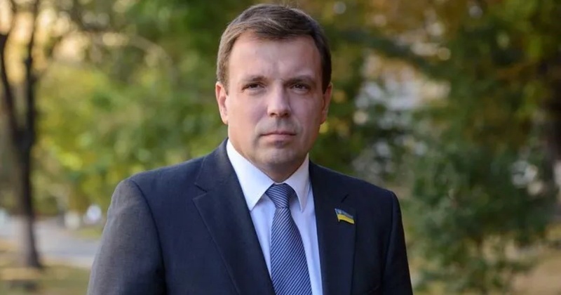 Елітна нерухомість та швейцарські годинники: що задекларував нардеп від Одещини Скорик