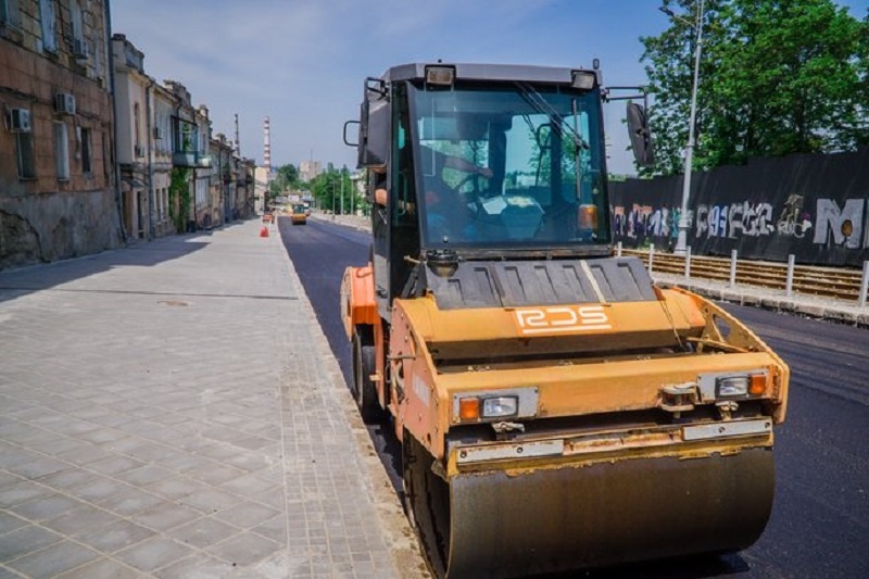 Компанії одеського депутата без аукціону довірили ремонт дороги за 21 мільйон