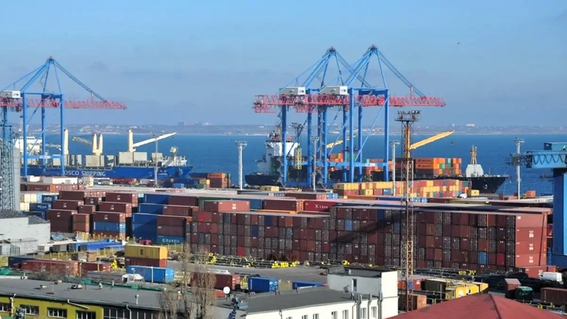 Одеський порт без аукціону обрав модернізатора для суднопідйомної споруди