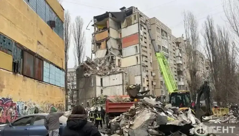 В Одесі почали втретє шукати будівельника для будинку постраждалого від росіян