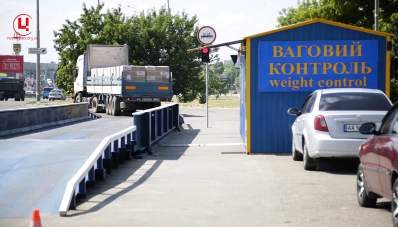 На Одещині викрили посадовця, який заробляв мільйони на поборах з зернотрейдерів