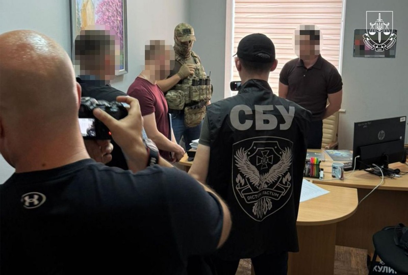 На Одещині викрили схему ухилення від мобілізації через митницю