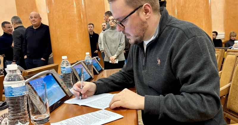 Заступникові директора порту Одеси виплатили 179 тисяч відпускних