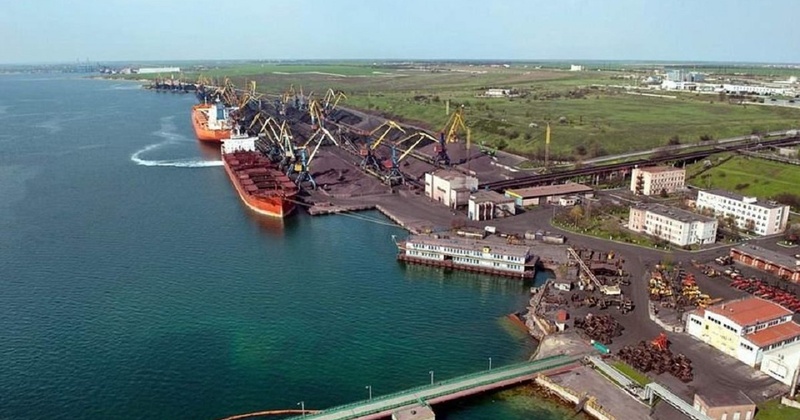 У порту Чорноморська стартували торги з ремонту причалів за 50 мільйонів