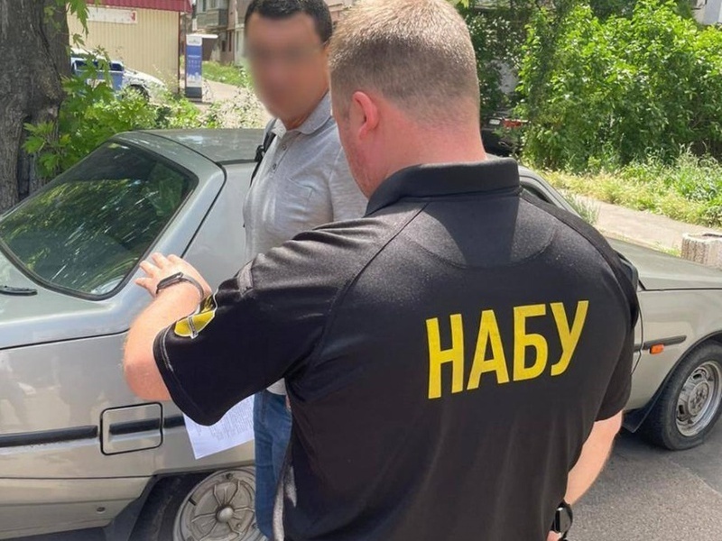 Суд обмежив час на вивчення справи для адвокатів депутата Одеської облради Дмитра Чапіра