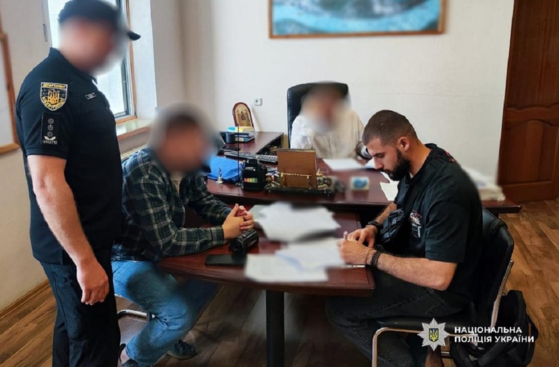 Екскерівники переплатили мільйон за електроенергію для порта на Одещині