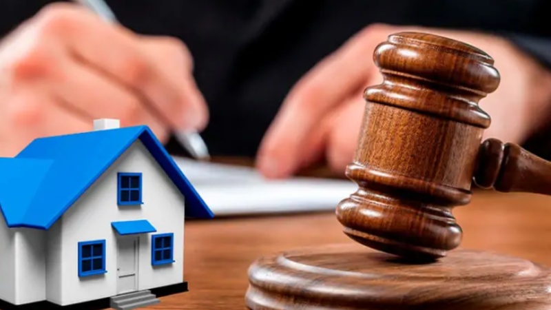 У Миколаєві заарештували частину квартири підрядника за розкрадання на ремонті у спортшколі