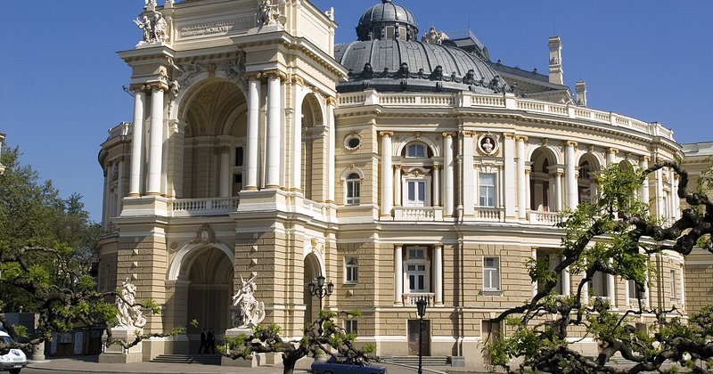 Одеський оперний вирішив придбати генератор за півтора мільйона