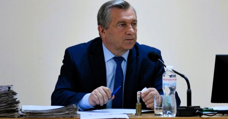 Мер Південноукраїнська зберіг посаду попри обвинувачення в тиску на підлеглих