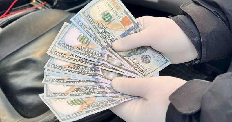 В Одесі посадовця Держспоживслужби затримали на хабарі