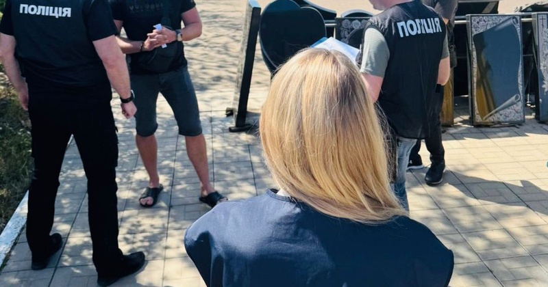 На Одещині завідувач кладовища вимагав хабар за поховання