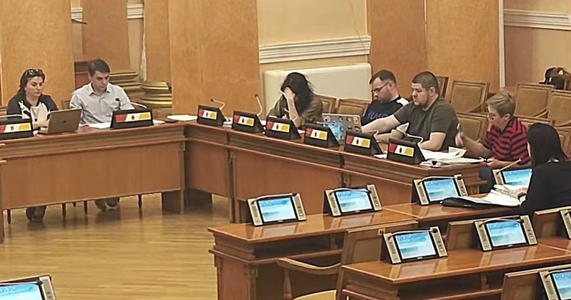 Депутати винесли на розгляд сесії питання про землю для комунальників та університету
