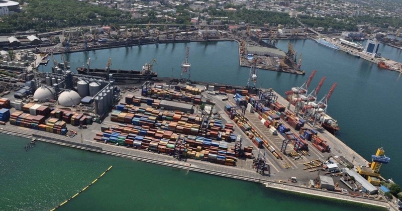 Справа порту "Південний": судитимуть ексміністра інфраструктури та його заступника