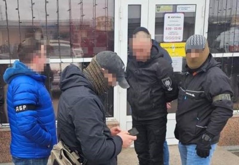 На Одещині правоохоронець вимагав півмільйона за невідкриття кримінальної справи, — прокуратура