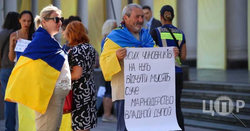 Провал земельних питань, скандальний електронний квиток та мільйони на туризм: підсумки сесії Одеської міської ради