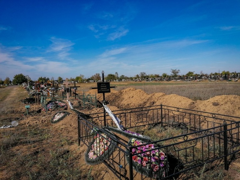 На одеському кладовищі вирішили будувати дороги за понад 18 мільйонів