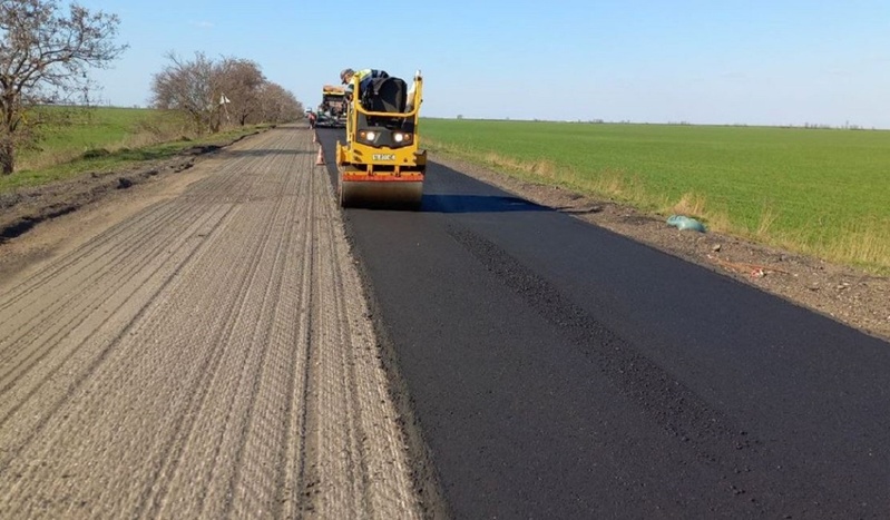 300 мільйонів на дороги Миколаївщини: як одеська фірма Ростдорстрой виграє знову