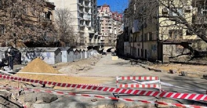 Посадовців Одеської мерії звинувачують у корупції під час проведення тендерів щодо ремонту в місті