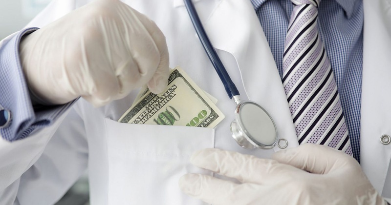 У Херсоні розслідують схему з підробленими підписами в міській лікарні