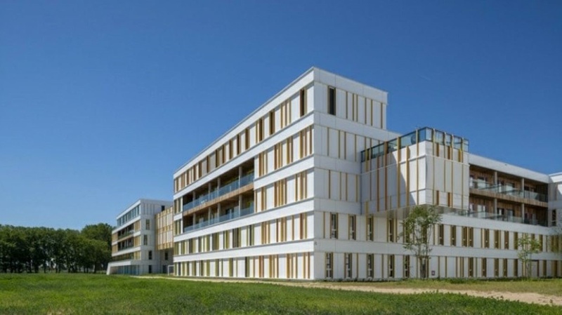 Реконструкція лікарні в Херсоні зірвалася через порушення підрядника