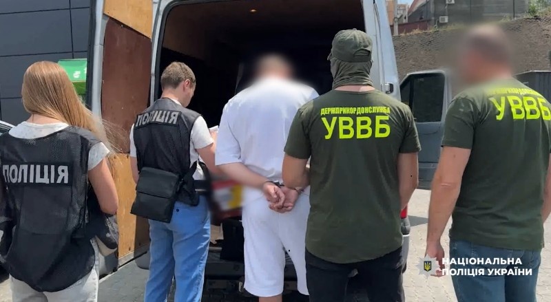 На Одещині спіймали чоловіка, який хотів “нагрітись” на армії