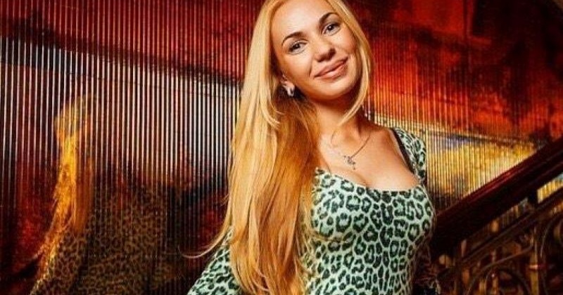 В Одесі тік-токерка, яка просила росію бомбити українців, відбулася забороною працювати у владі