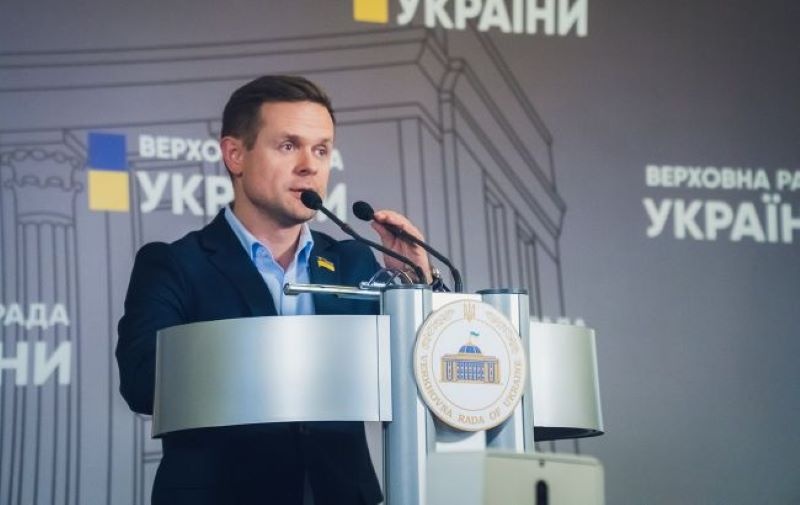 Автівка у США та квартира в Україні: що авансував у 2021 році нардеп Шинкаренко