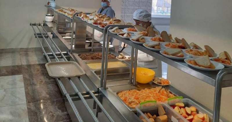 Зв’язки з владою та монополія: кому дістались 354 мільйони на харчування в освітніх закладах Одеси