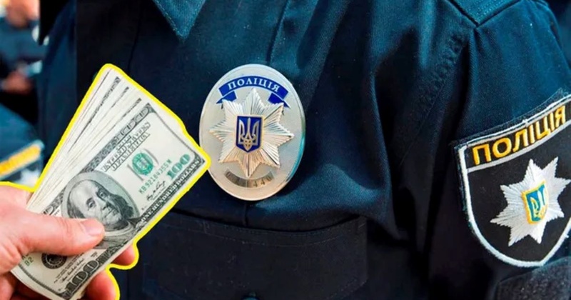 У Миколаєві жінка намагалася підкупити поліцейського за 2000 доларів