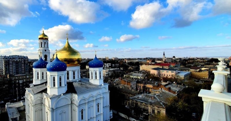 "Ми боремося за ЮНЕСКО, а тут забудовуємо центр": одеські депутати проголосували за багатоповерхівки