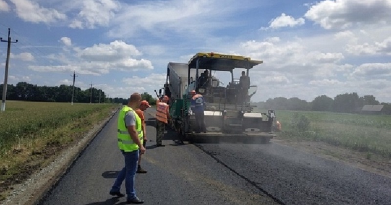 Ремонт дороги на Одещині за 78 мільйонів віддали фірмі сина ексдепутата