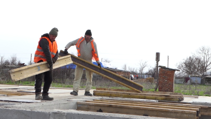 Київська фірма програла суд через податок на відновленні житла на Херсонщині
