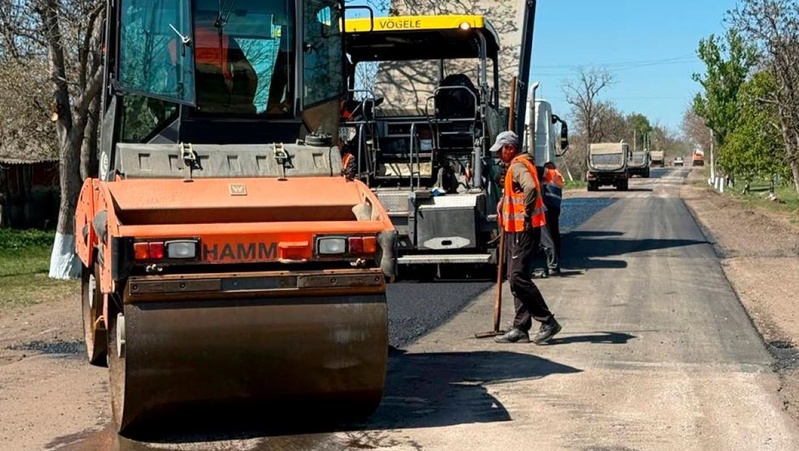 Дороги, схеми та 87 мільярдів: контракт на відновлення асфальту в Одесі отримала депутатська фірма